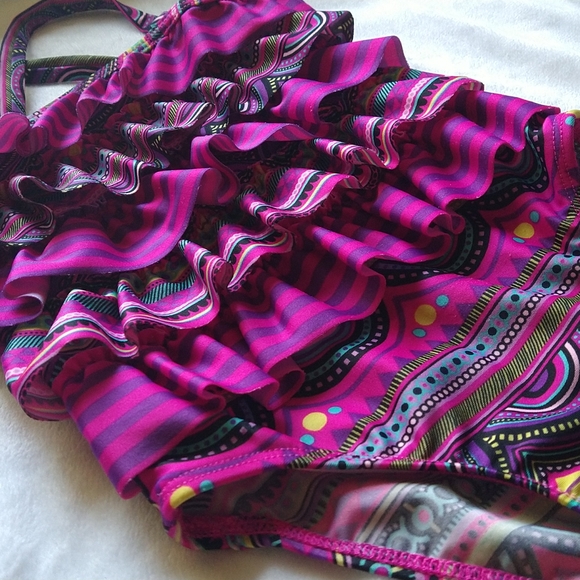 3T: MULTICOLOR SWIM SUIT. Cat & Jack - Picture 3 of 7